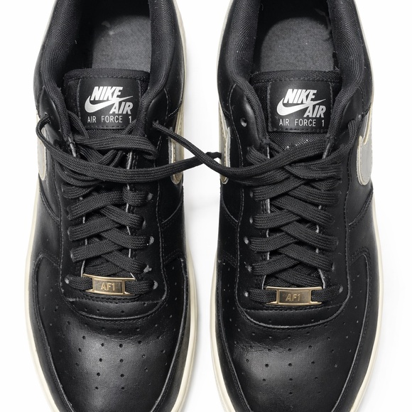 • Nike AF1 Black Iridescent Logo Women Size 9 - Picture 7 of 9